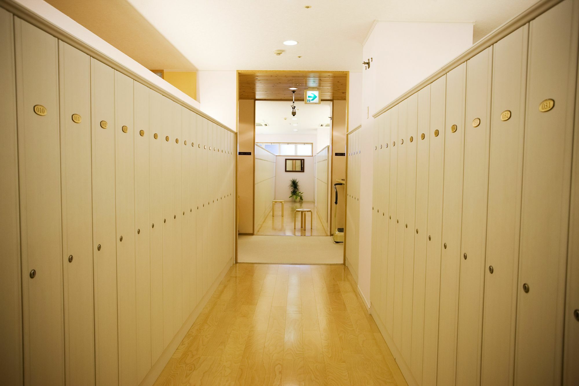 Capsule Inn Osaka - Caters To Men Exterior foto